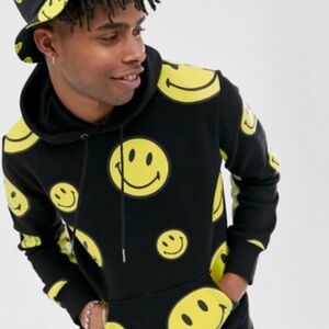 Chinatown Market x Smiley - All Over Smiley Hoodie Size Medium